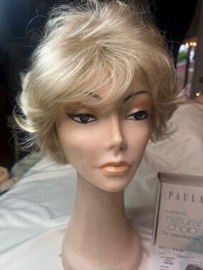 PAula Young wig